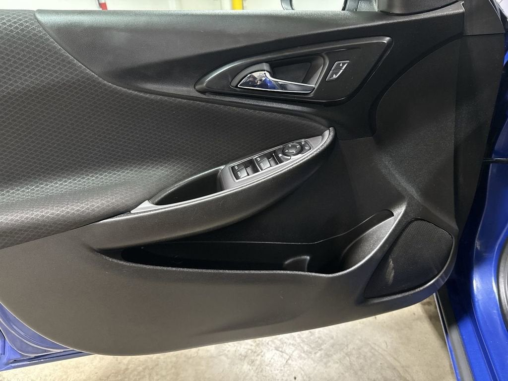 2023 Chevrolet Malibu FL