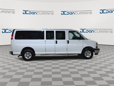 2018 Chevrolet Express Passenger 3500 LT
