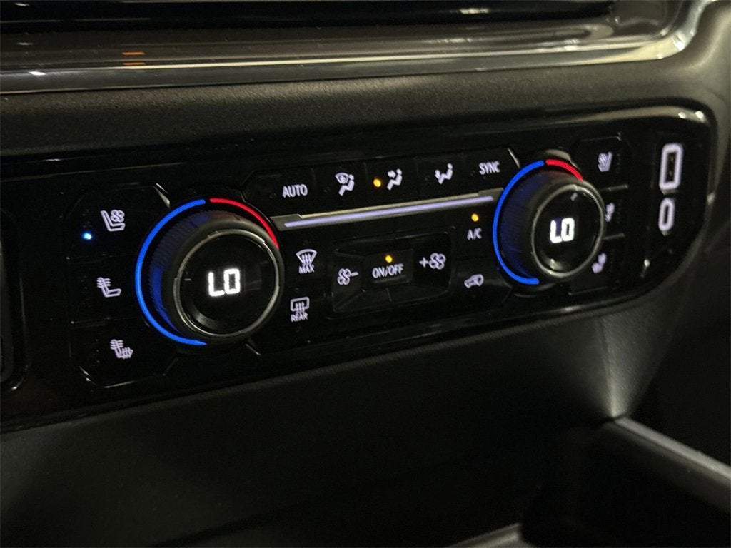 2024 Chevrolet Silverado 3500 HD High Country DRW