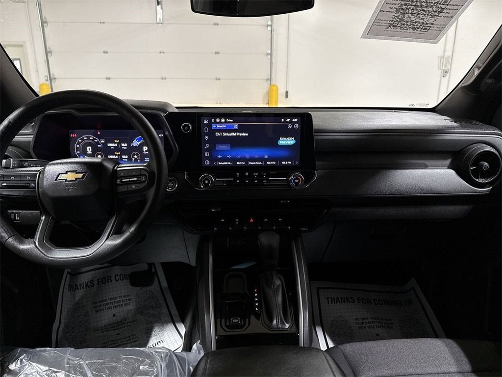 2025 Chevrolet Colorado WT/LT