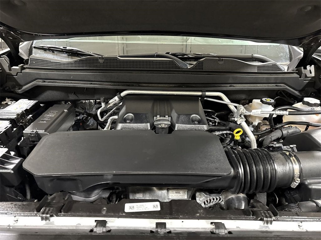 2025 Chevrolet Colorado WT/LT