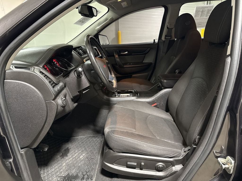 2016 GMC Acadia SLE