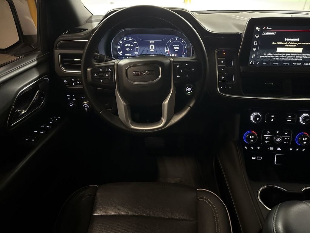 2023 GMC Yukon XL SLT