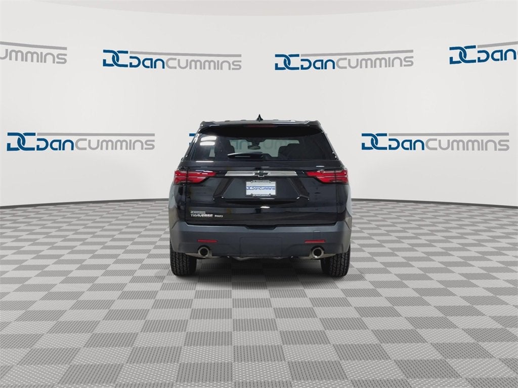 2023 Chevrolet Traverse LS