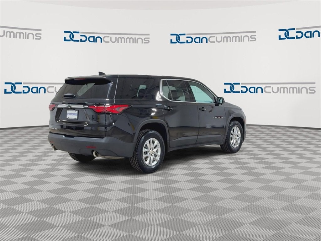 2023 Chevrolet Traverse LS