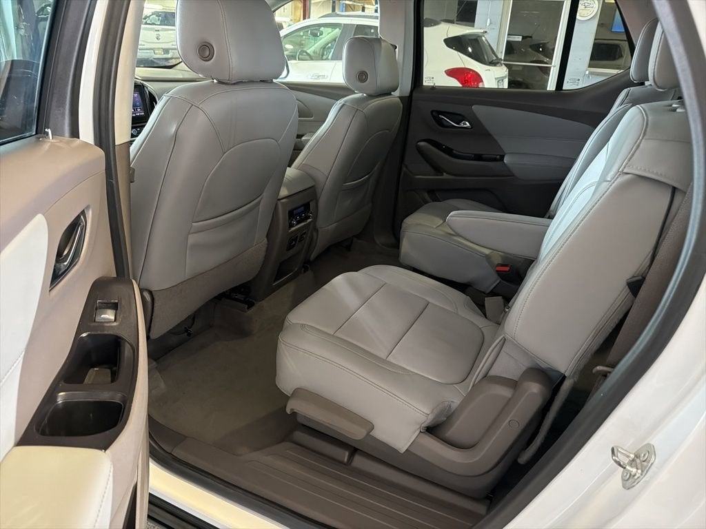 2020 Chevrolet Traverse LT Leather