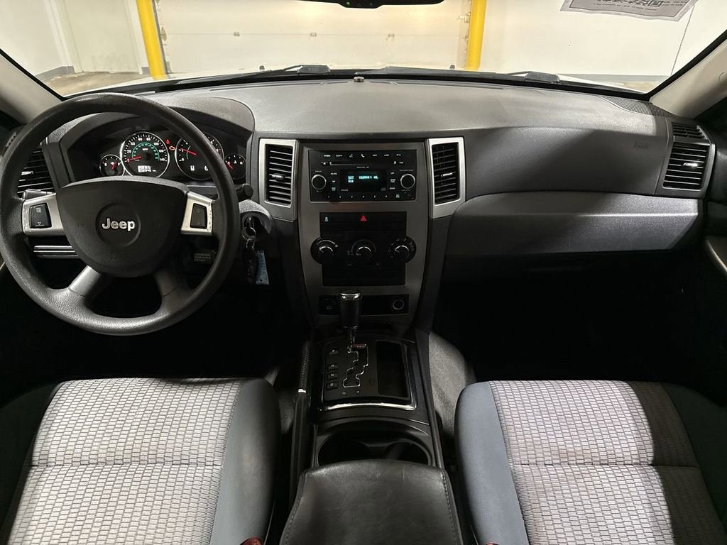 2010 Jeep Grand Cherokee Laredo