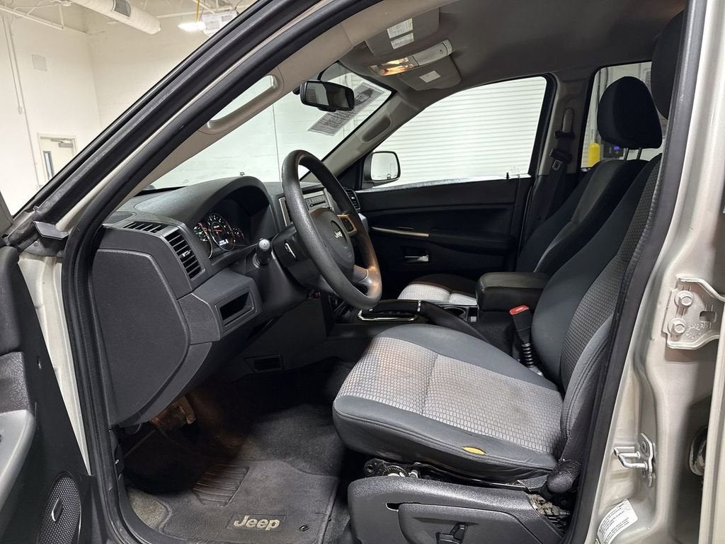 2010 Jeep Grand Cherokee Laredo