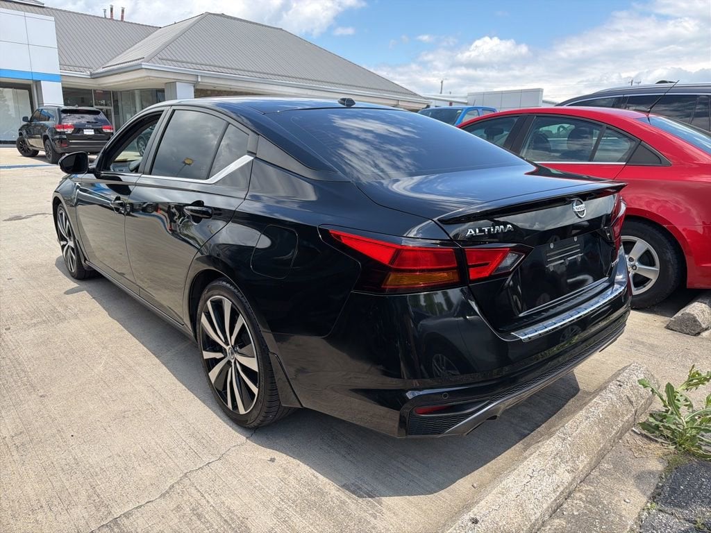 2021 Nissan Altima 2.0 SR