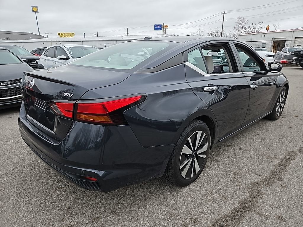 2021 Nissan Altima 2.5 SV