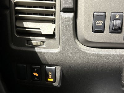 2005 Nissan Titan LE