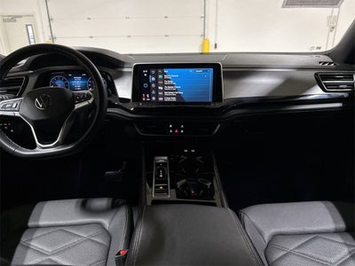 2024 Volkswagen Atlas Cross Sport 2.0T SE w/Technology