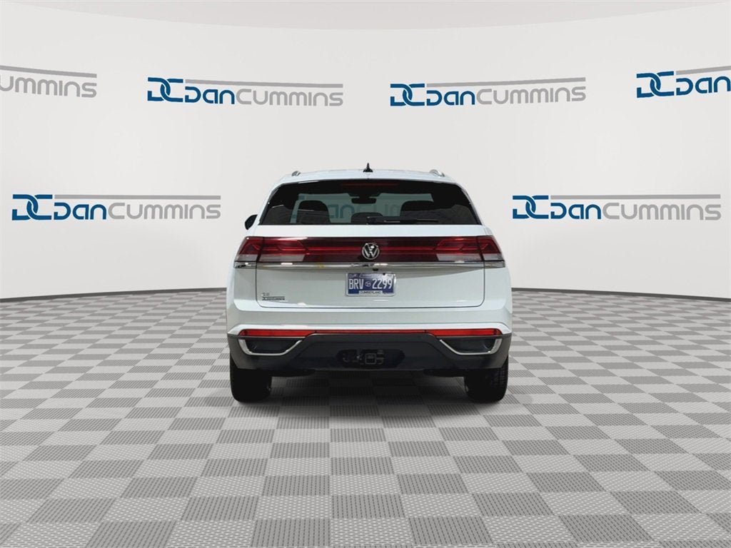 2024 Volkswagen Atlas Cross Sport 2.0T SE w/Technology