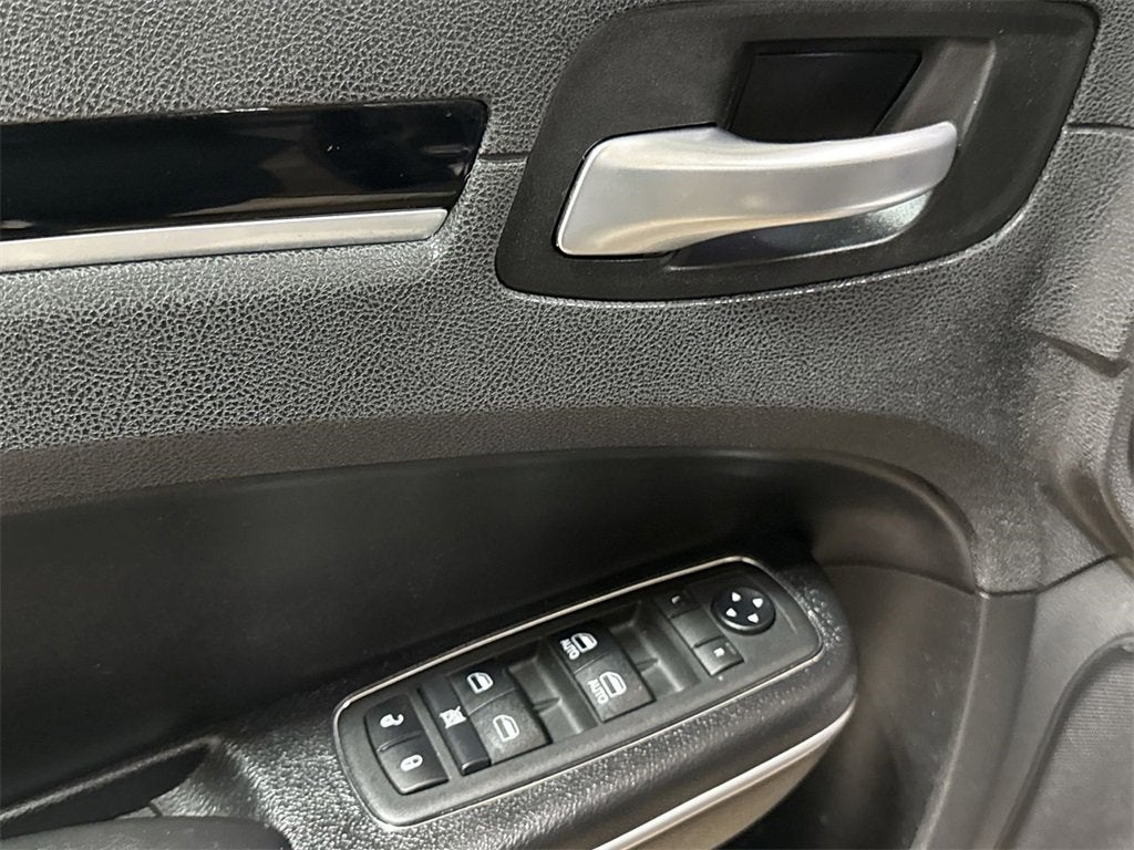 2019 Chrysler 300 300S