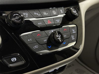 2019 Chrysler Pacifica Touring L Plus