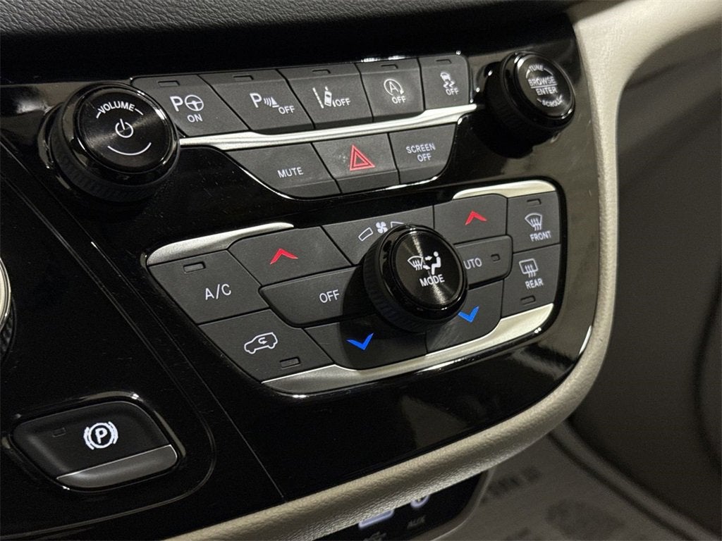 2019 Chrysler Pacifica Touring L Plus