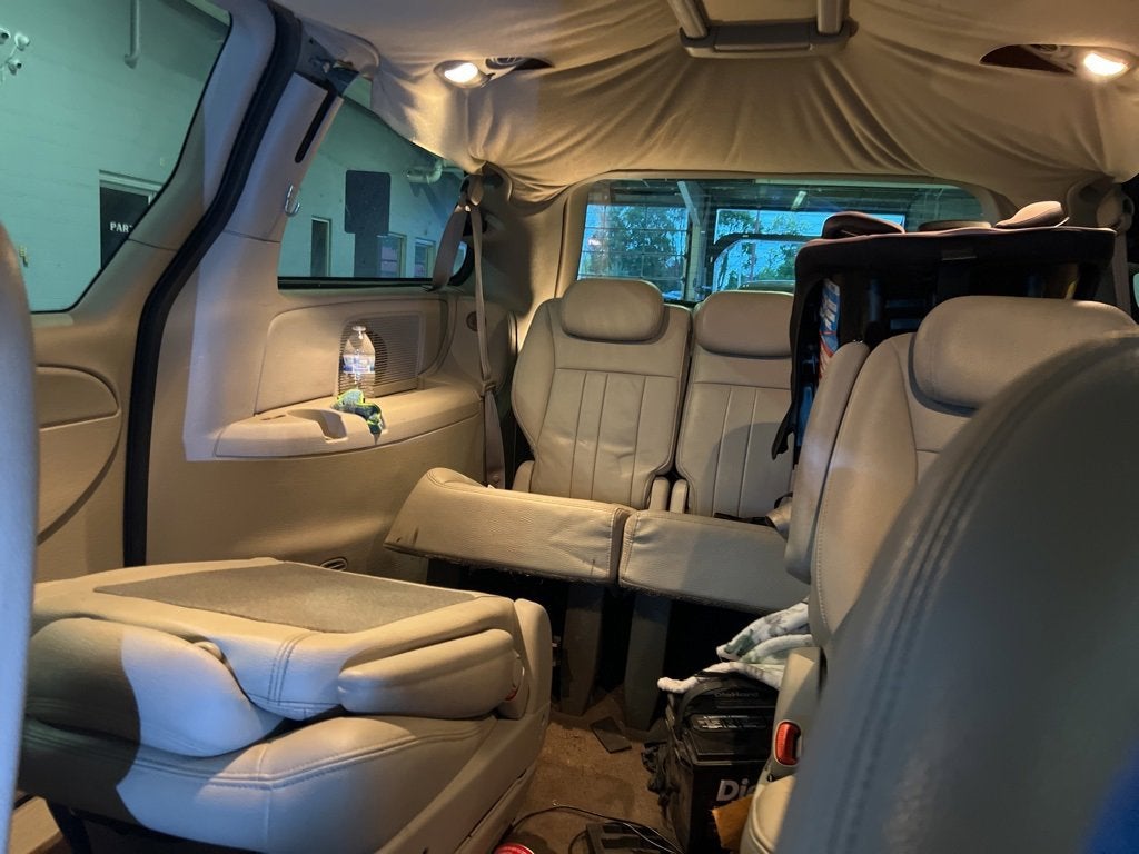 2005 Dodge Caravan SXT