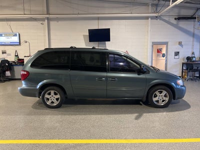 2005 Dodge Caravan SXT