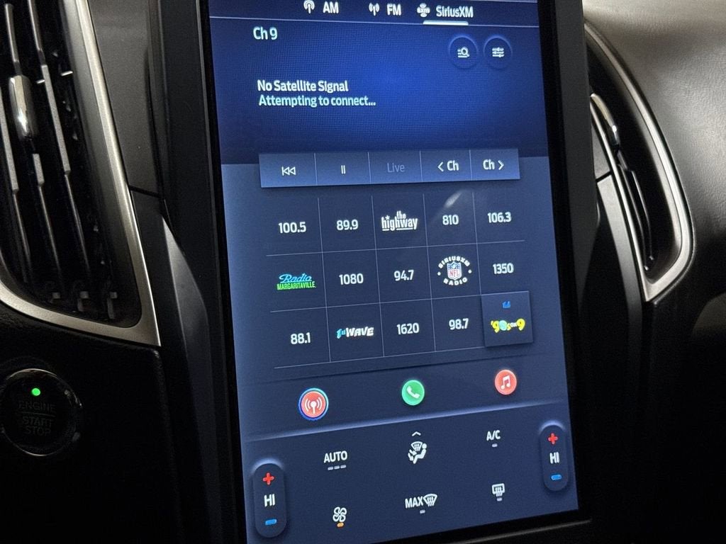 2022 Ford Edge SE