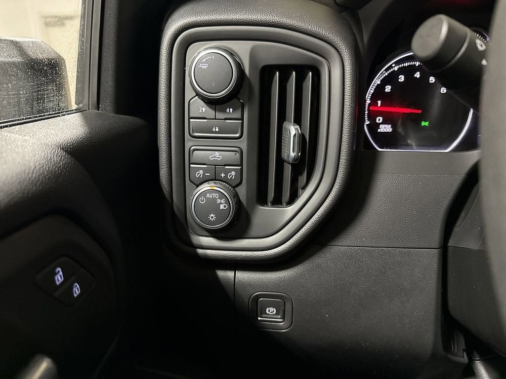 2023 Chevrolet Silverado 2500 HD Custom