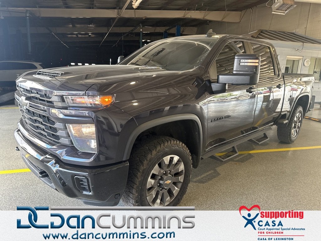 2024 Chevrolet Silverado 2500 HD Custom