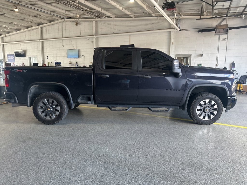 2024 Chevrolet Silverado 2500 HD Custom