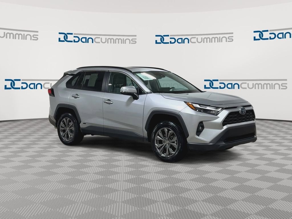 2022 Toyota RAV4 Hybrid XLE Premium