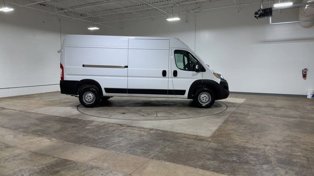 2025 RAM ProMaster Cargo Van Tradesman