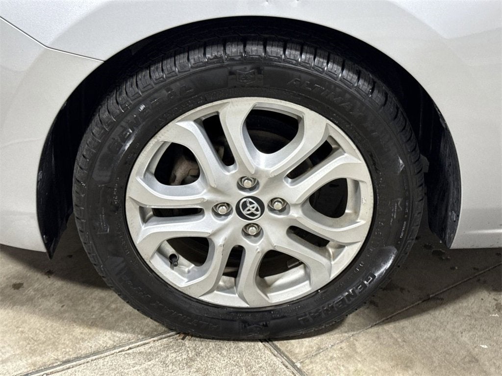 2017 Toyota Yaris iA Base