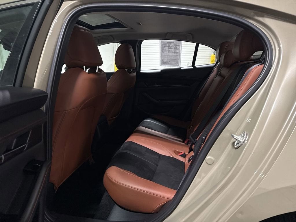 2024 Mazda Mazda3 Sedan 2.5 Carbon Turbo