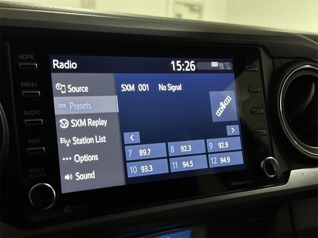 2022 Toyota Tacoma 4WD SR