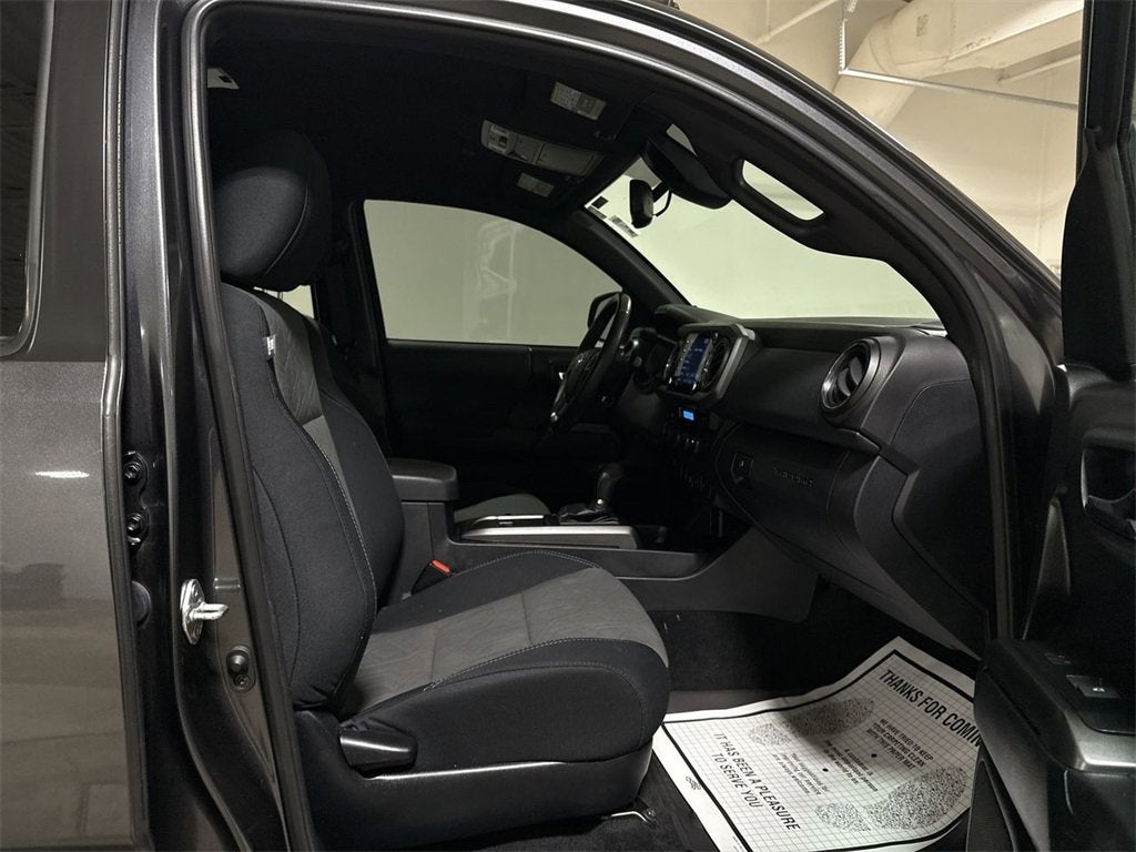 2022 Toyota Tacoma 4WD SR