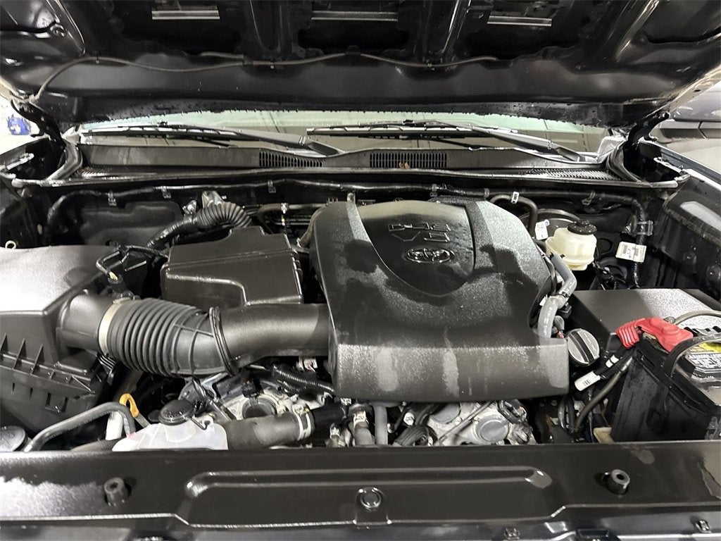 2022 Toyota Tacoma 4WD SR