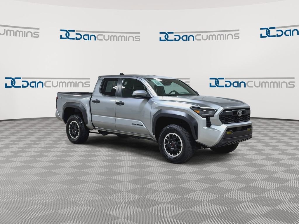 2025 Toyota Tacoma 4WD SR
