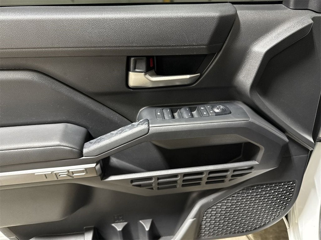 2025 Toyota Tacoma 4WD SR