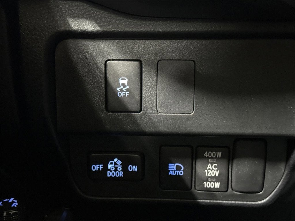 2023 Toyota TACOMA Base