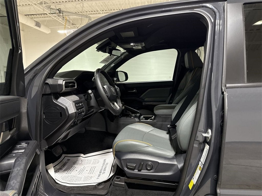 2024 Toyota Tacoma 4WD TRD Sport Hybrid