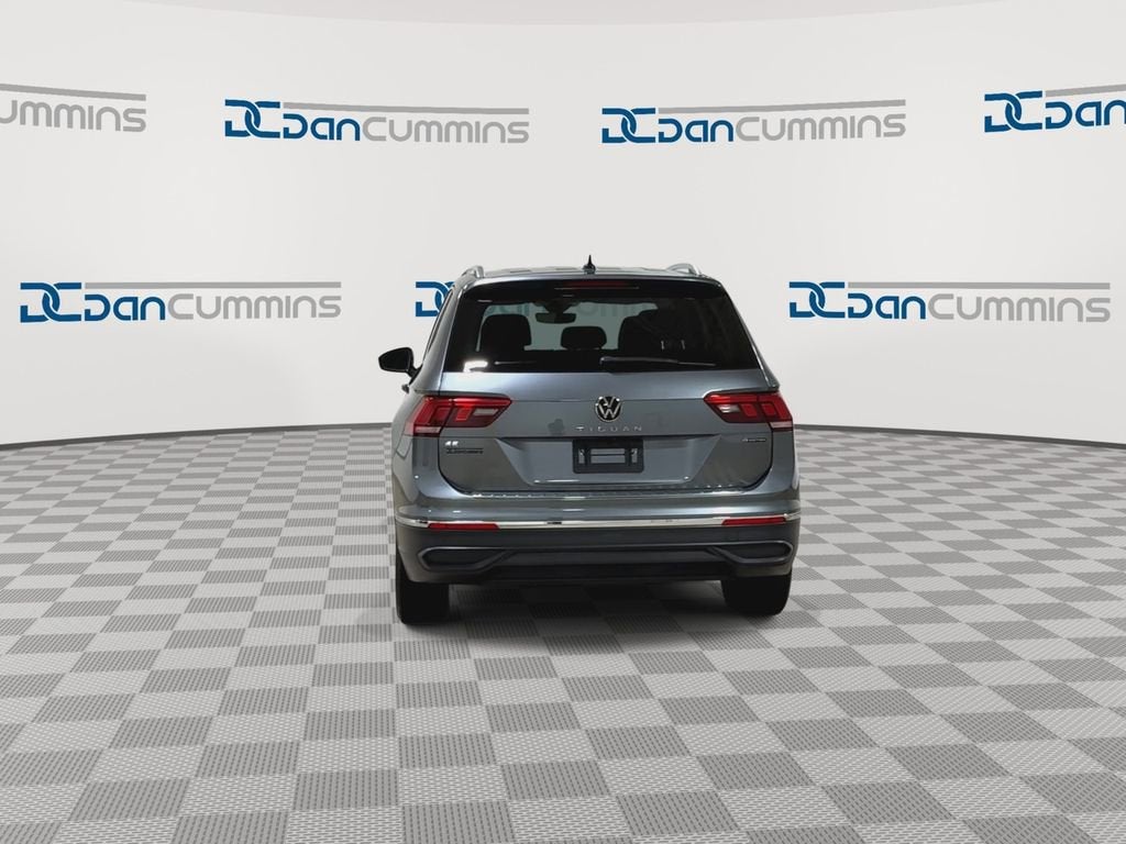 2023 Volkswagen Tiguan SE