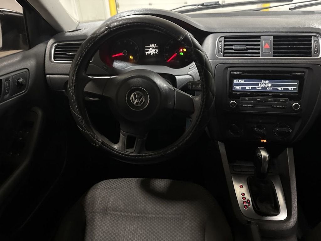 2012 Volkswagen Jetta Base