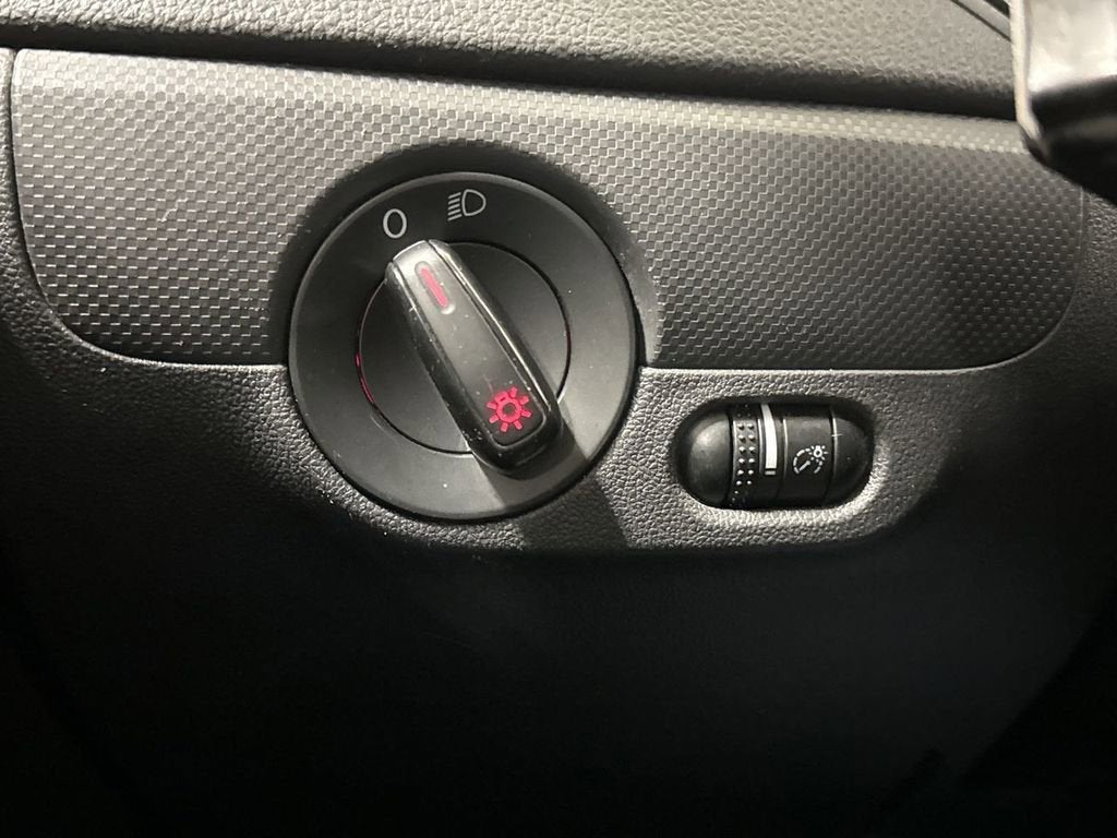2012 Volkswagen Jetta Base