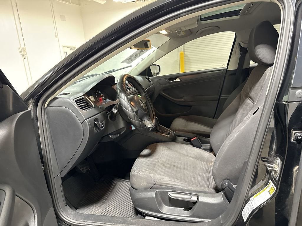 2012 Volkswagen Jetta Base