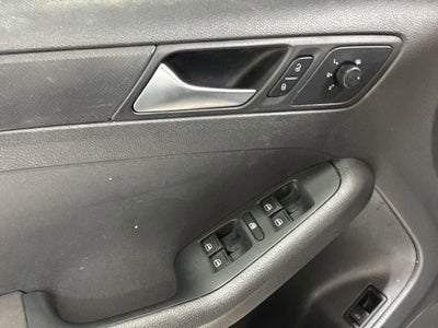 2012 Volkswagen Jetta Base