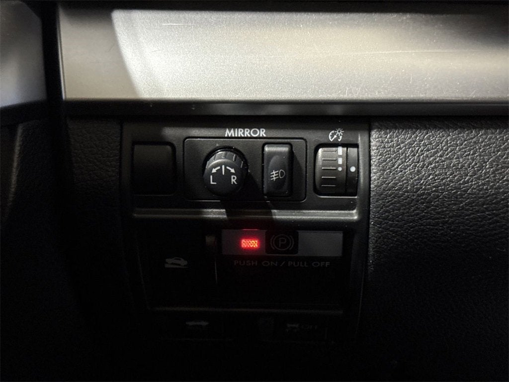 2011 Subaru Legacy 2.5i