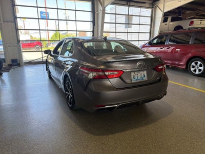 2018 Toyota Camry LE