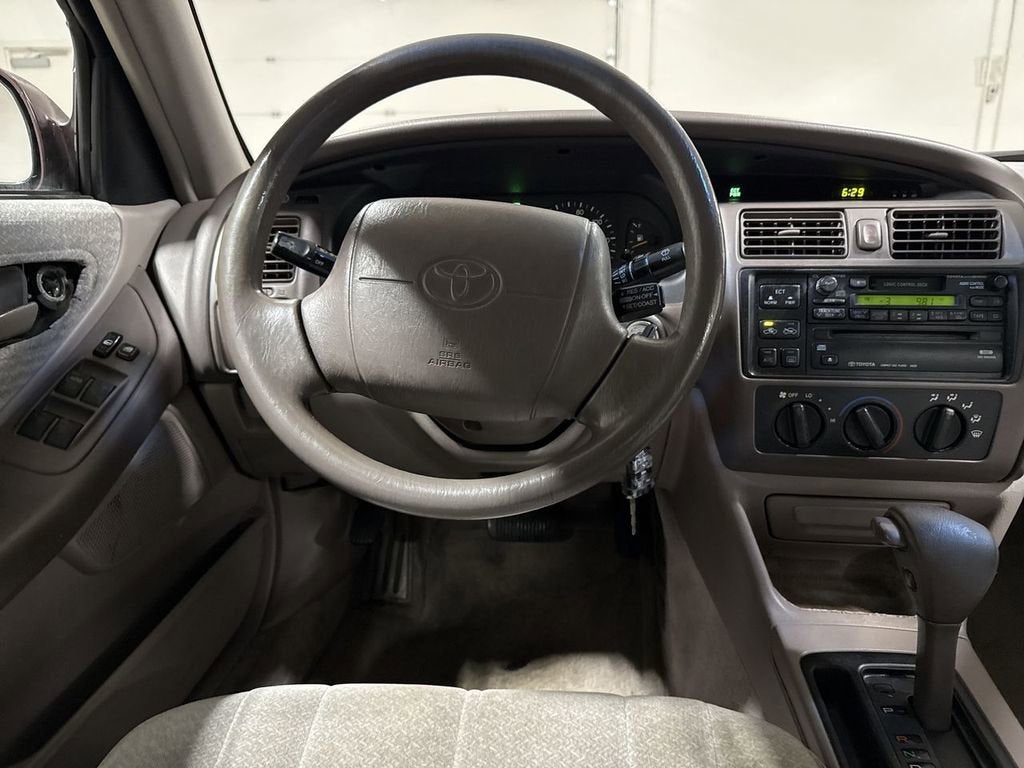 1998 Toyota Avalon XL