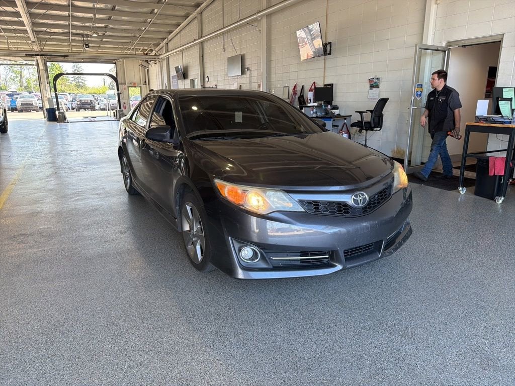 2012 Toyota Camry SE