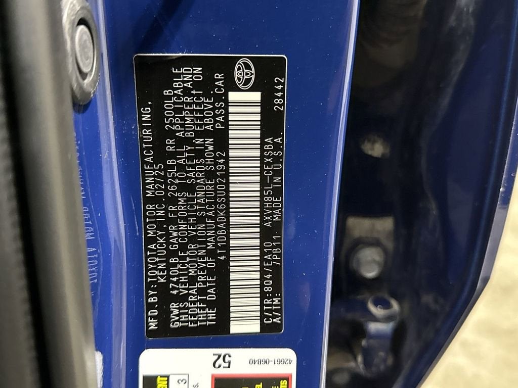 2025 Toyota Camry LE