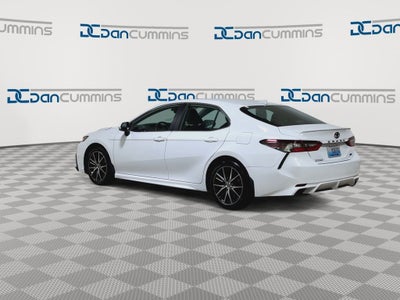 2023 Toyota Camry SE