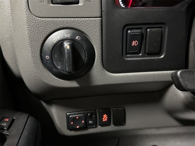 2017 Nissan NV Passenger SL