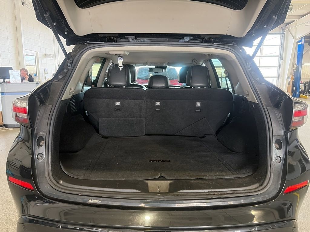 2022 Nissan Murano SV